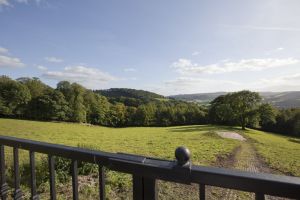 Moorseats, Hathersage (Moor House in JE) view sm.jpg